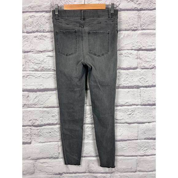 SPANX Women’s M Gray Distressed Raw Hem Pull-On Skinny Jeans Shaping Panel - Picture 3 of 12